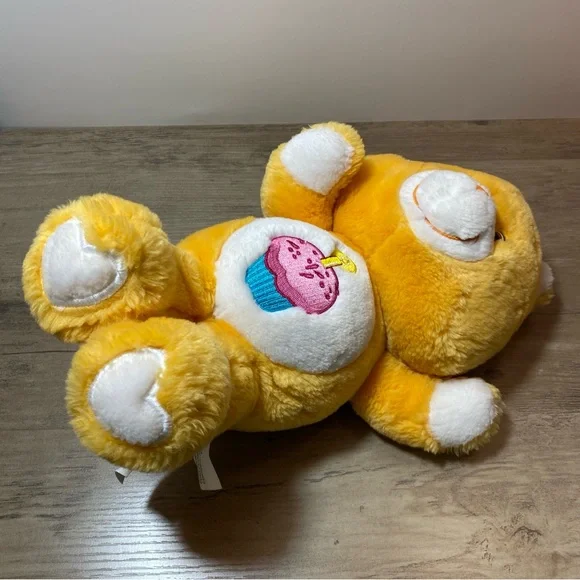 Vintage Care Bears Birthday Bear Carlton Cards 20th Anniversary - Picture 4 of 7